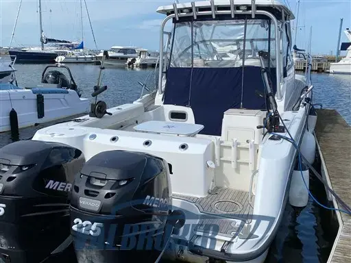 2007 Boston Whaler 285 conquest