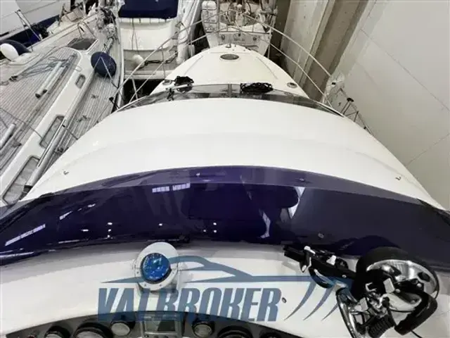 Azimut 42