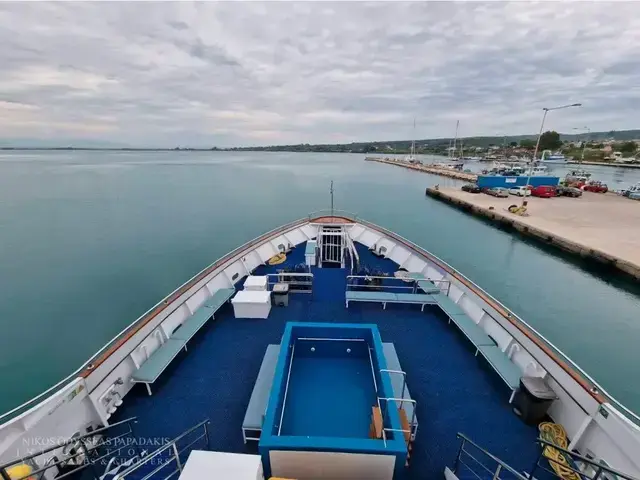 Passenger Cruiseship 800 Pax