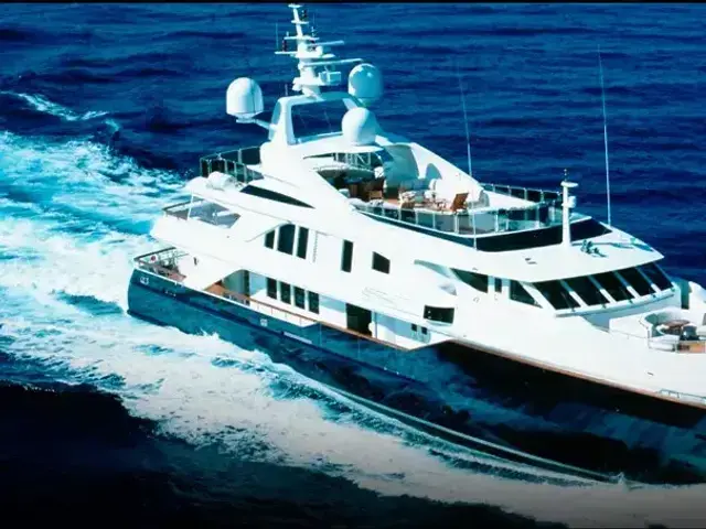 Benetti 164ft.