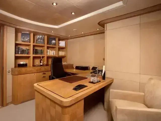 Benetti 164ft.