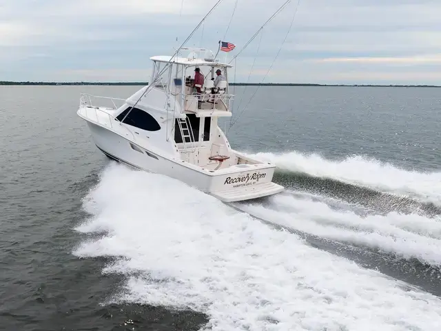 Tiara 39'