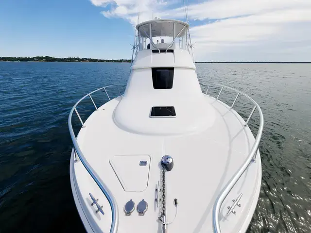 Tiara 39'