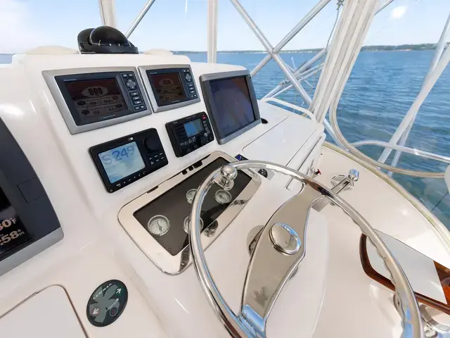 Tiara 39'