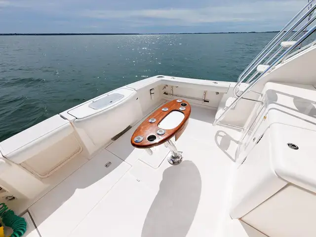 Tiara 39'