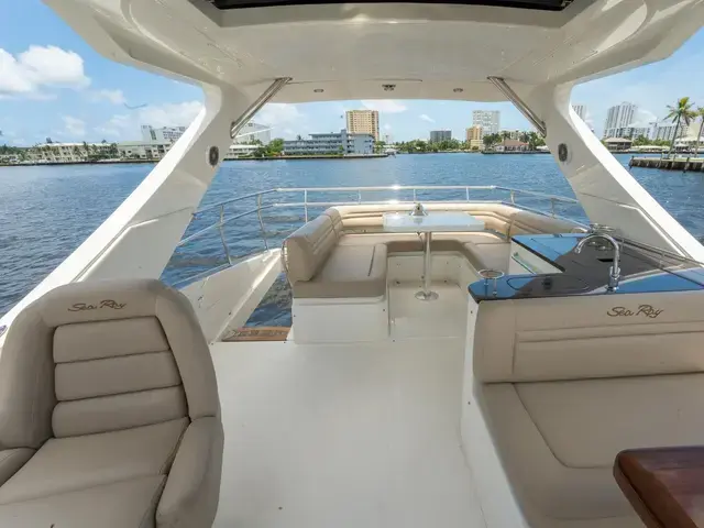 Sea Ray 51'