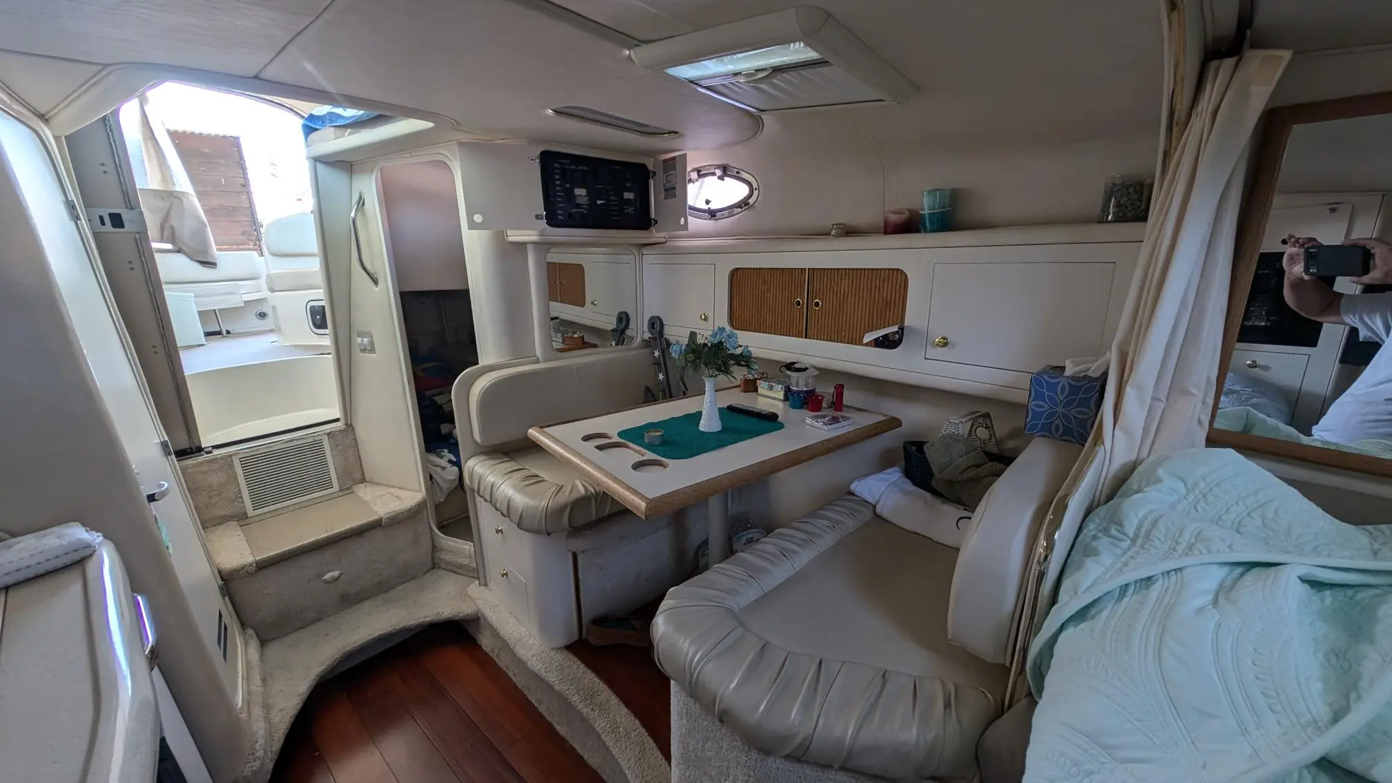 1999 Sea Ray sundancer 290