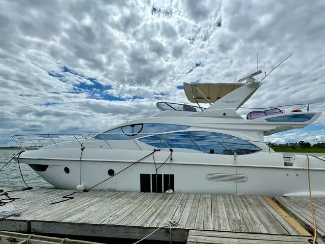 Azimut 53'