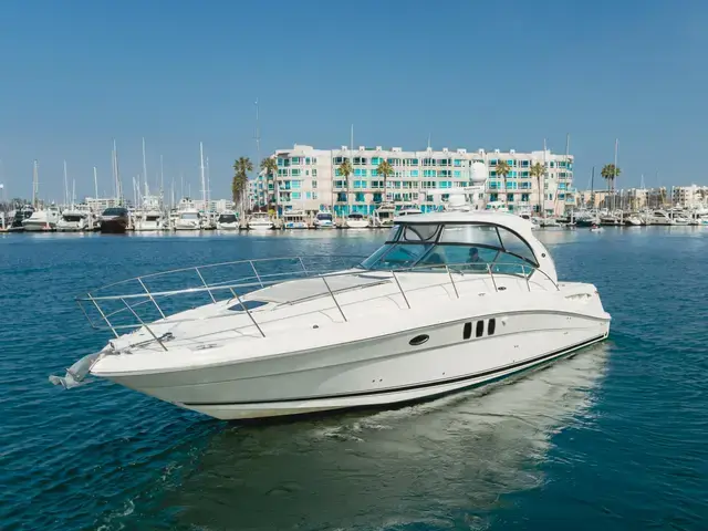 Sea Ray 40