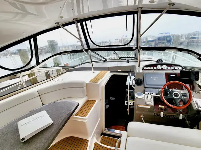 Regal 44'