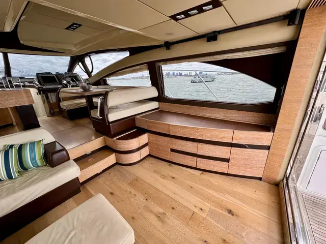 Azimut 53'