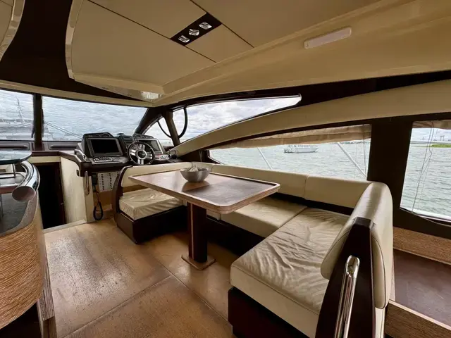 Azimut 53'