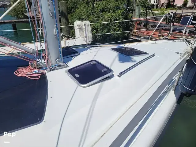 Marlow Hunter 376