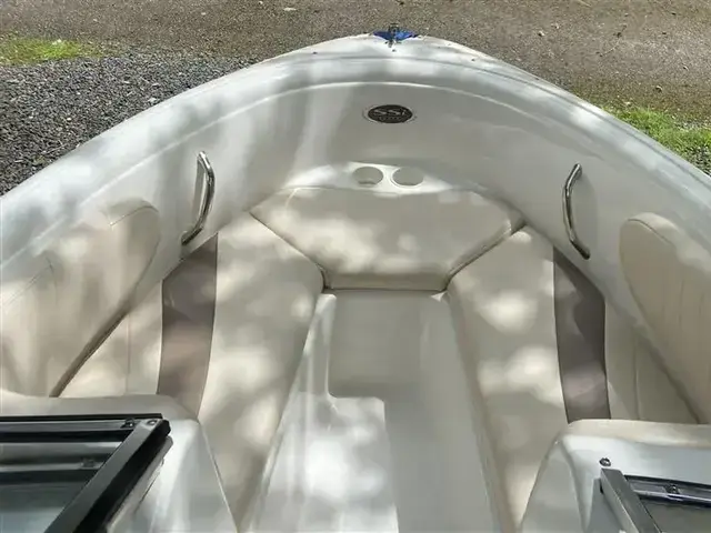 Chaparral 180 SSi