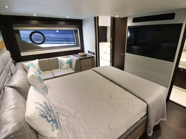 Sunseeker Manhattan 66