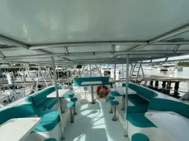 Naval Yachts Day Charter 45