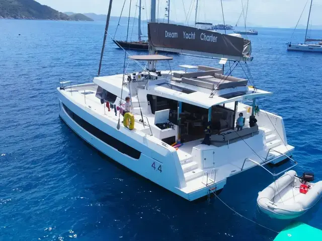 Bali Catamarans 4.4