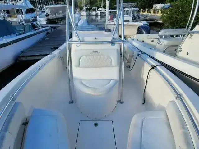 Cobia Boats 237 CC