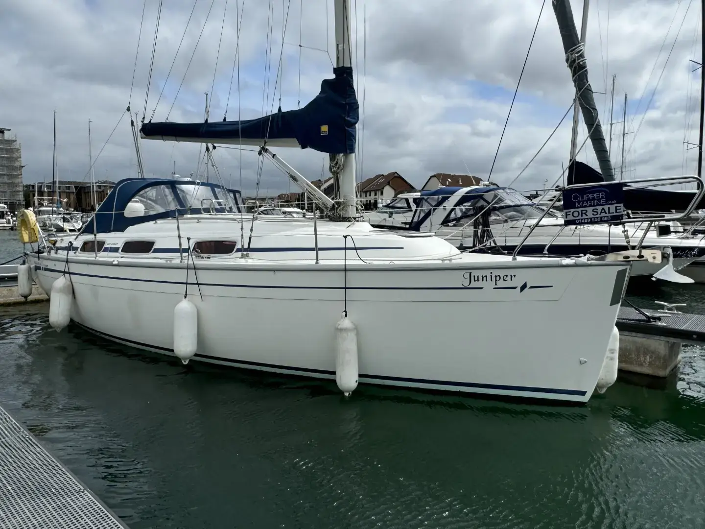 2006 Bavaria 30 cruiser