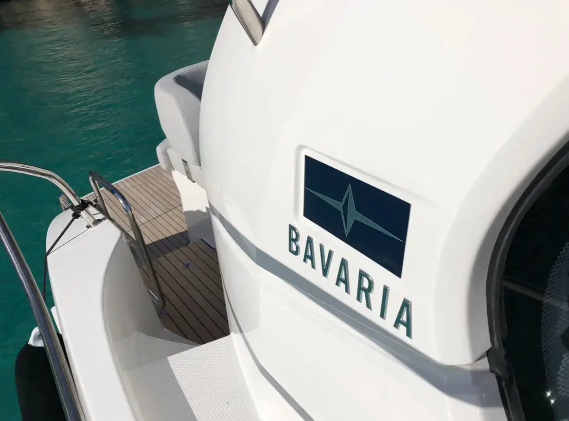 2023 Bavaria 33 sport