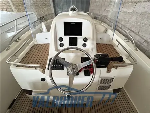 2006 Bimini 285