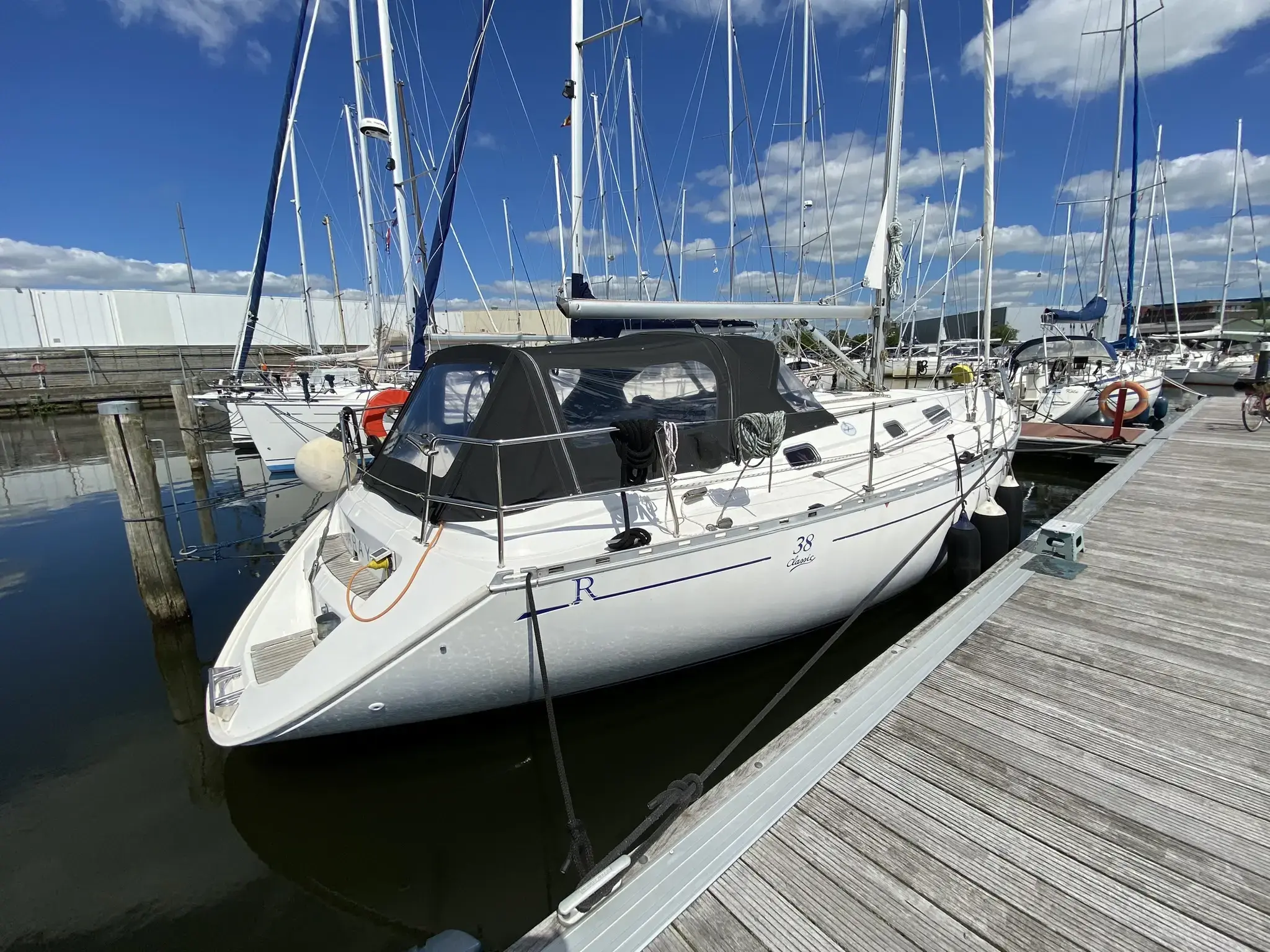 1998 Dufour 38 classic (3 hutten)