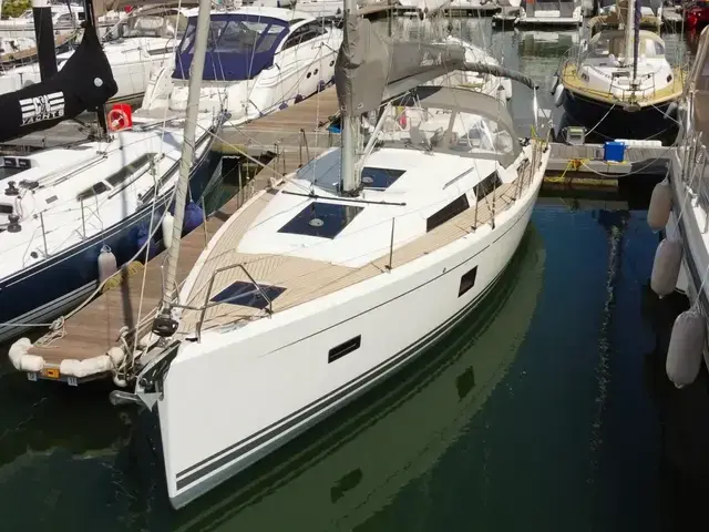 Hanse 388