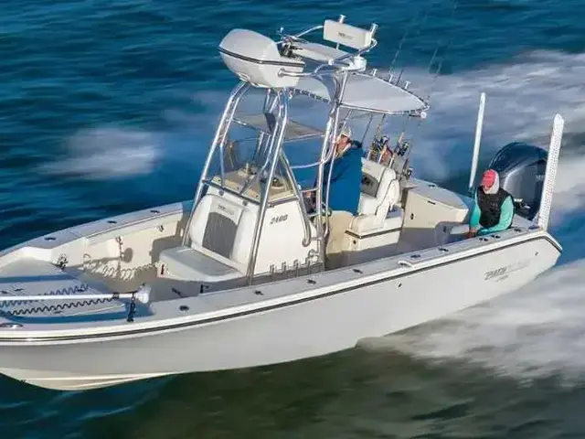 Pathfinder Boats Open 2400