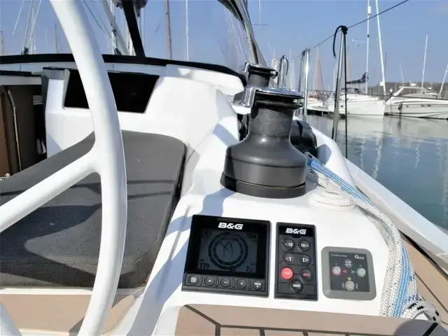 Hanse 388