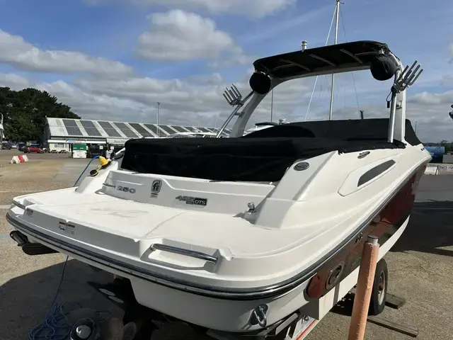 Sea Ray 250 Slx