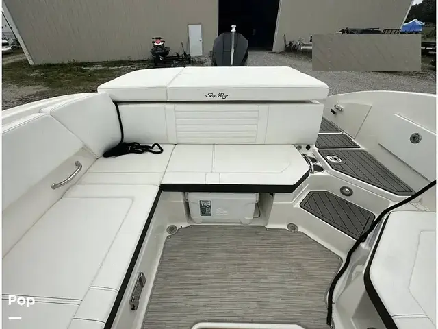 Sea Ray 230 Spx