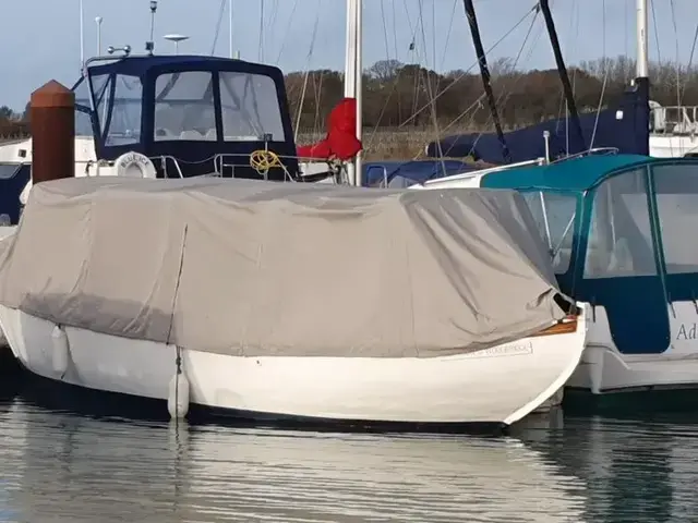 Harrison Butler Sloop 30