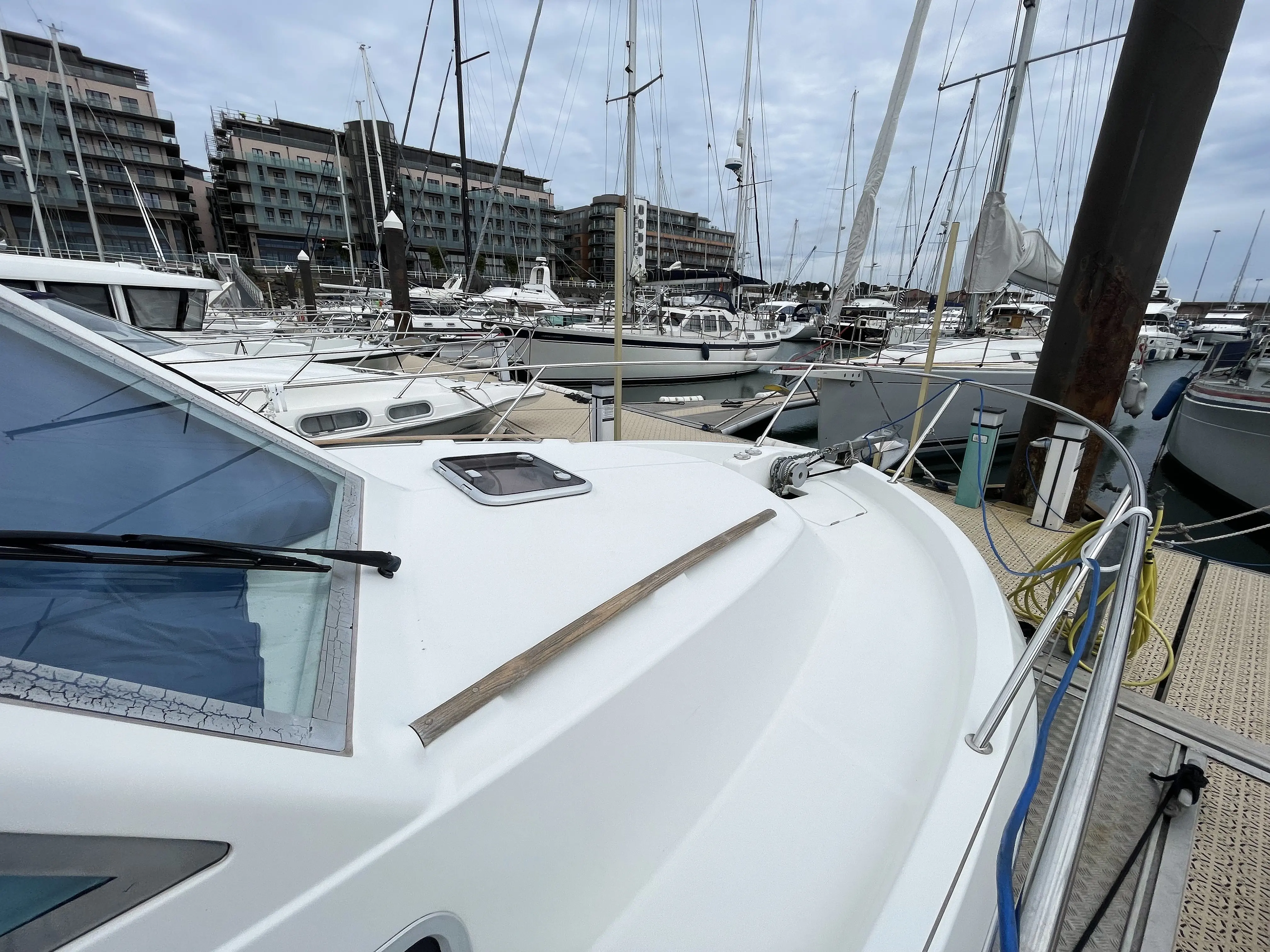 2004 Beneteau antares serie 9 fly