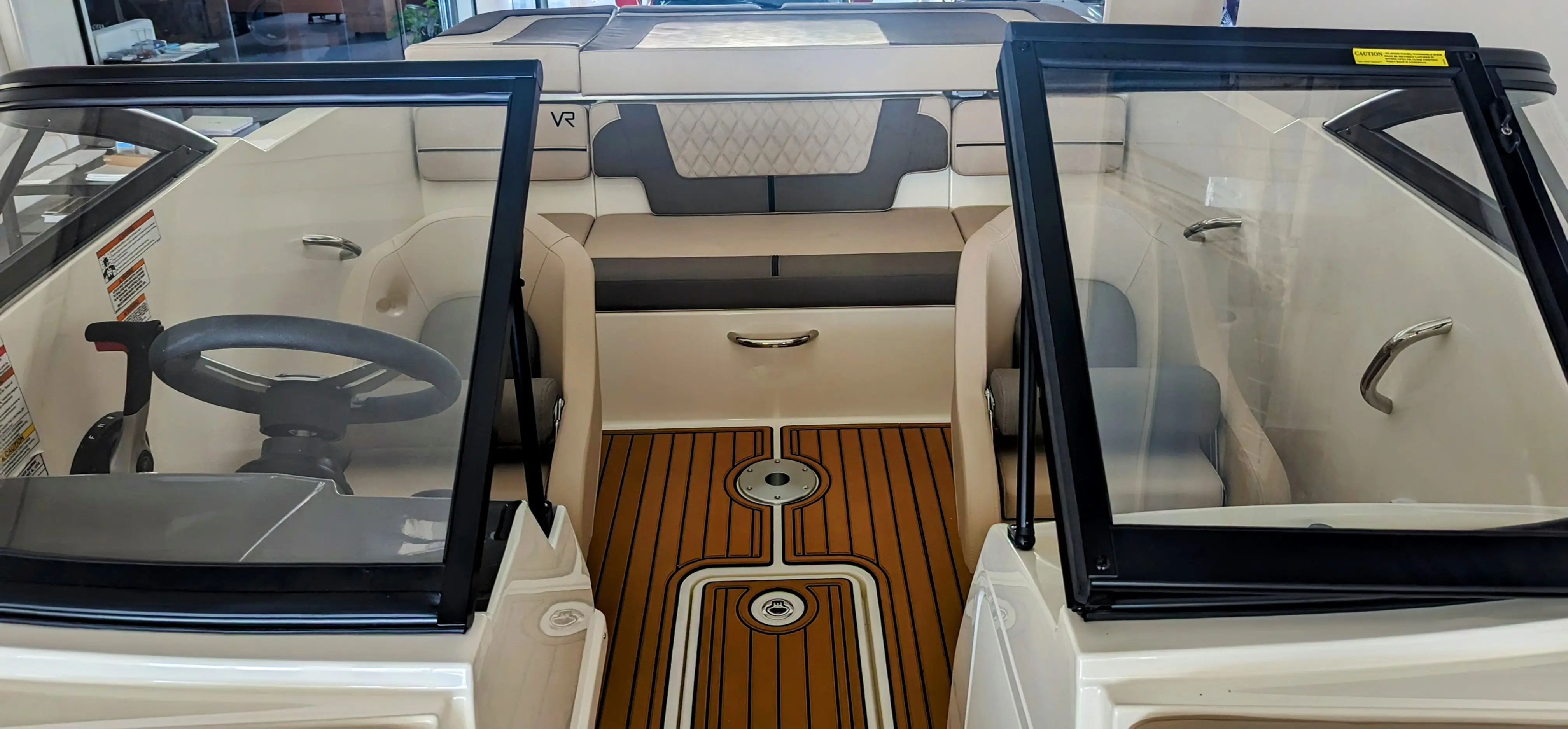 2023 Bayliner vr 4