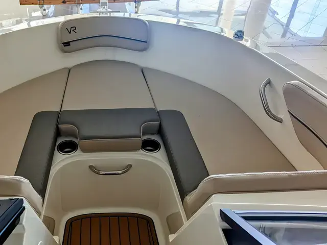 Bayliner VR 4