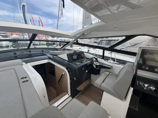 Bavaria S 36 Open