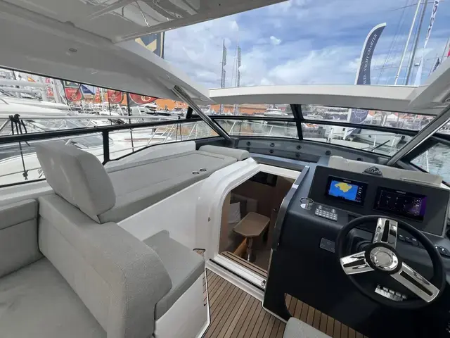 Bavaria S 36 Open