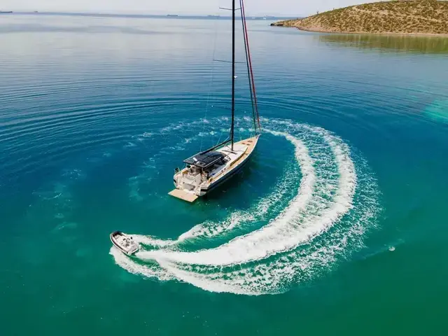 Beneteau Oceanis Yacht 62