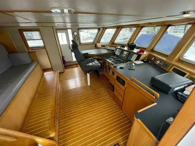 Rodriquez Pilothouse