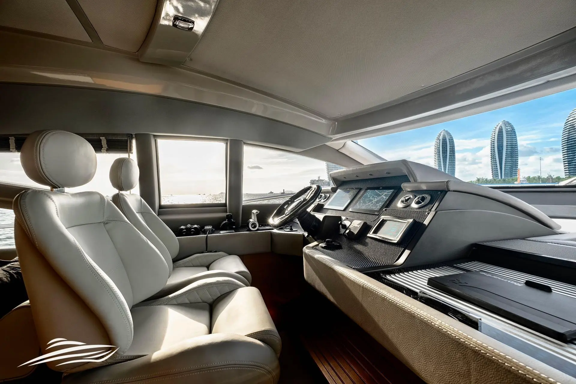 2014 Azimut 70