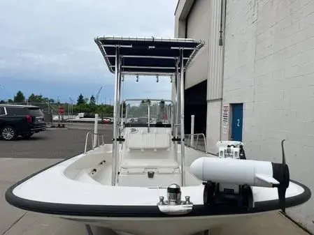 2012 Boston Whaler 170 montauk