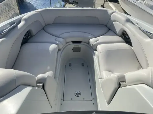 Crownline E6Xs