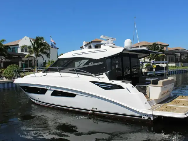 Sea Ray 470 Sundancer