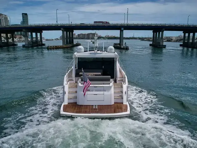 Sunseeker Predator