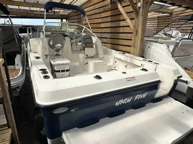 Bayliner 2352 Trophy