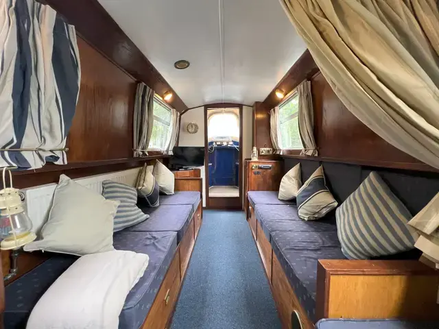 Springer Springer 40' Narrowboat