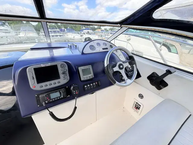 Sealine S25