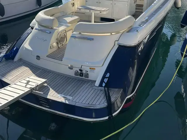 Chris Craft Launch 360