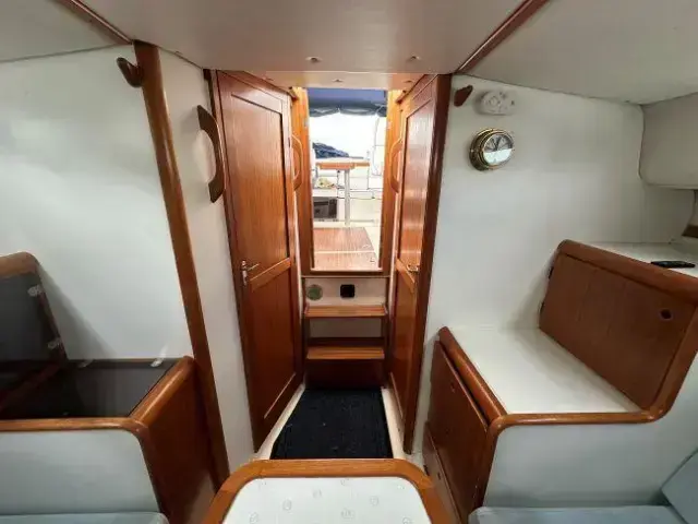 Nimbus 3003 Aft Cabin Coupe