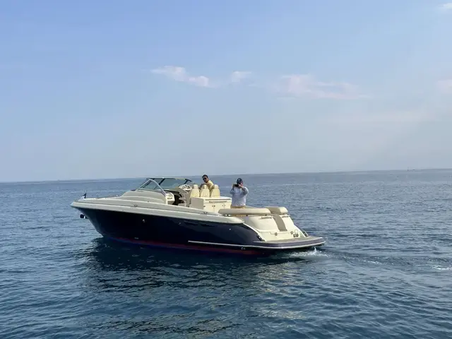 Chris Craft Launch 360